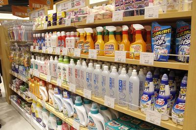 電商快評 '黑五'跨境電商年度大促登場 十大防坑攻略助力日用品消費(fèi)